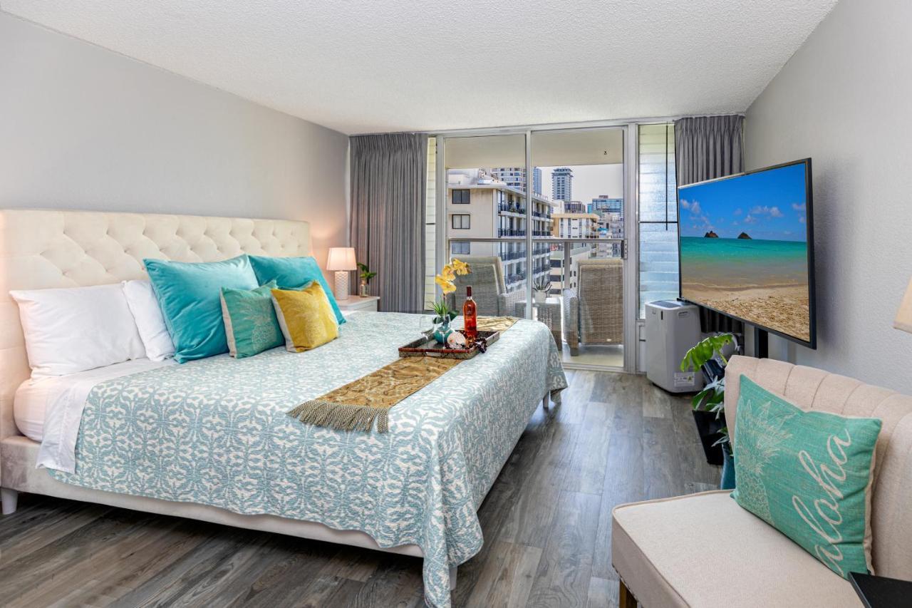 Appartamento Beautifully Upgraded Studio Close To Waikiki Beach Honolulu Esterno foto