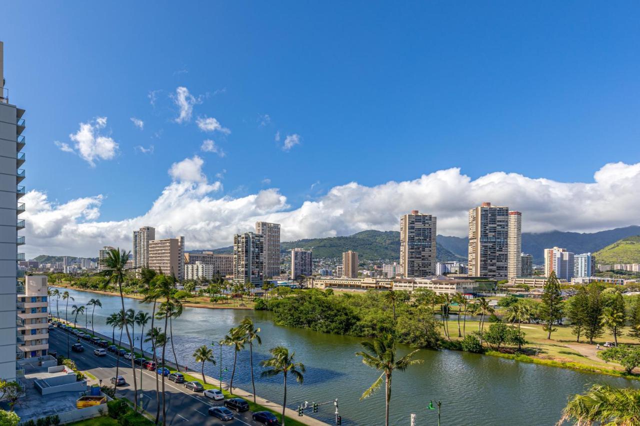 Appartamento Beautifully Upgraded Studio Close To Waikiki Beach Honolulu Esterno foto