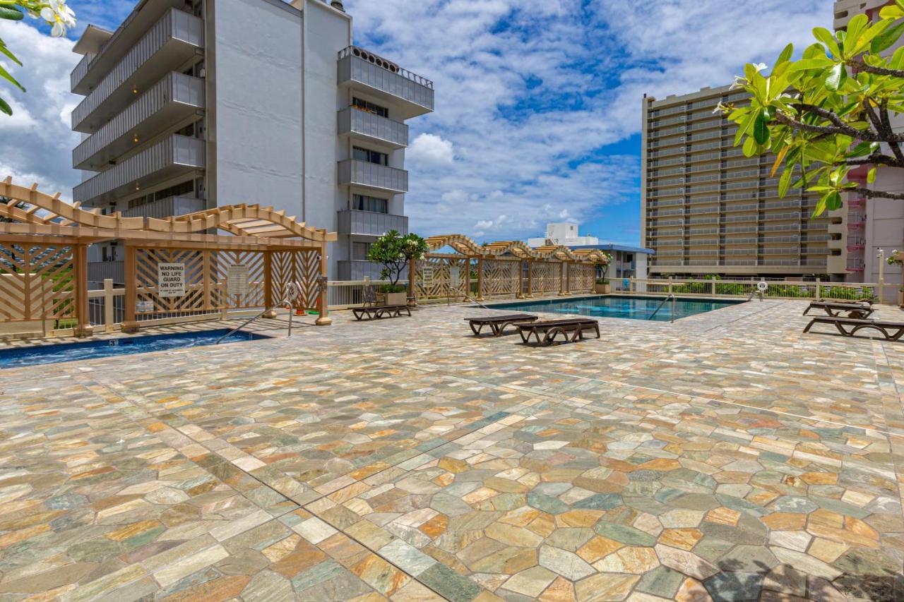 Appartamento Beautifully Upgraded Studio Close To Waikiki Beach Honolulu Esterno foto
